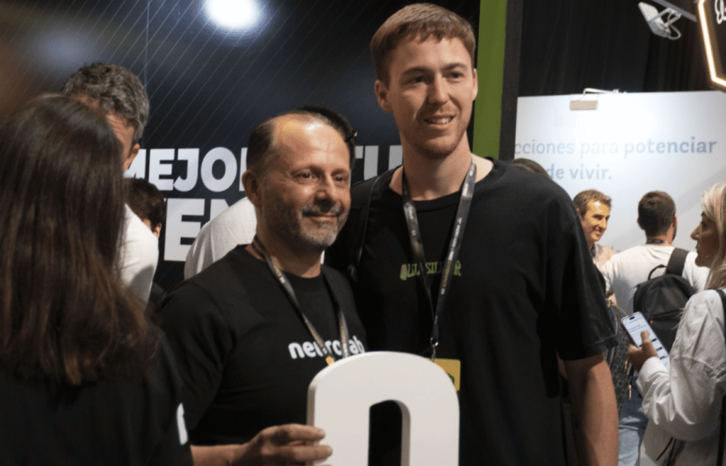 Neurolab junto a vendedores y especialistas de Mercado Libre